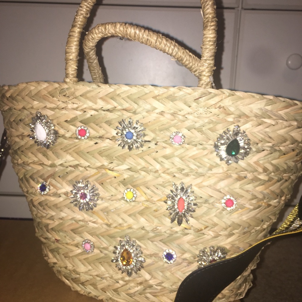 BCHERYL GOLD basket Steve Madden purse/tote